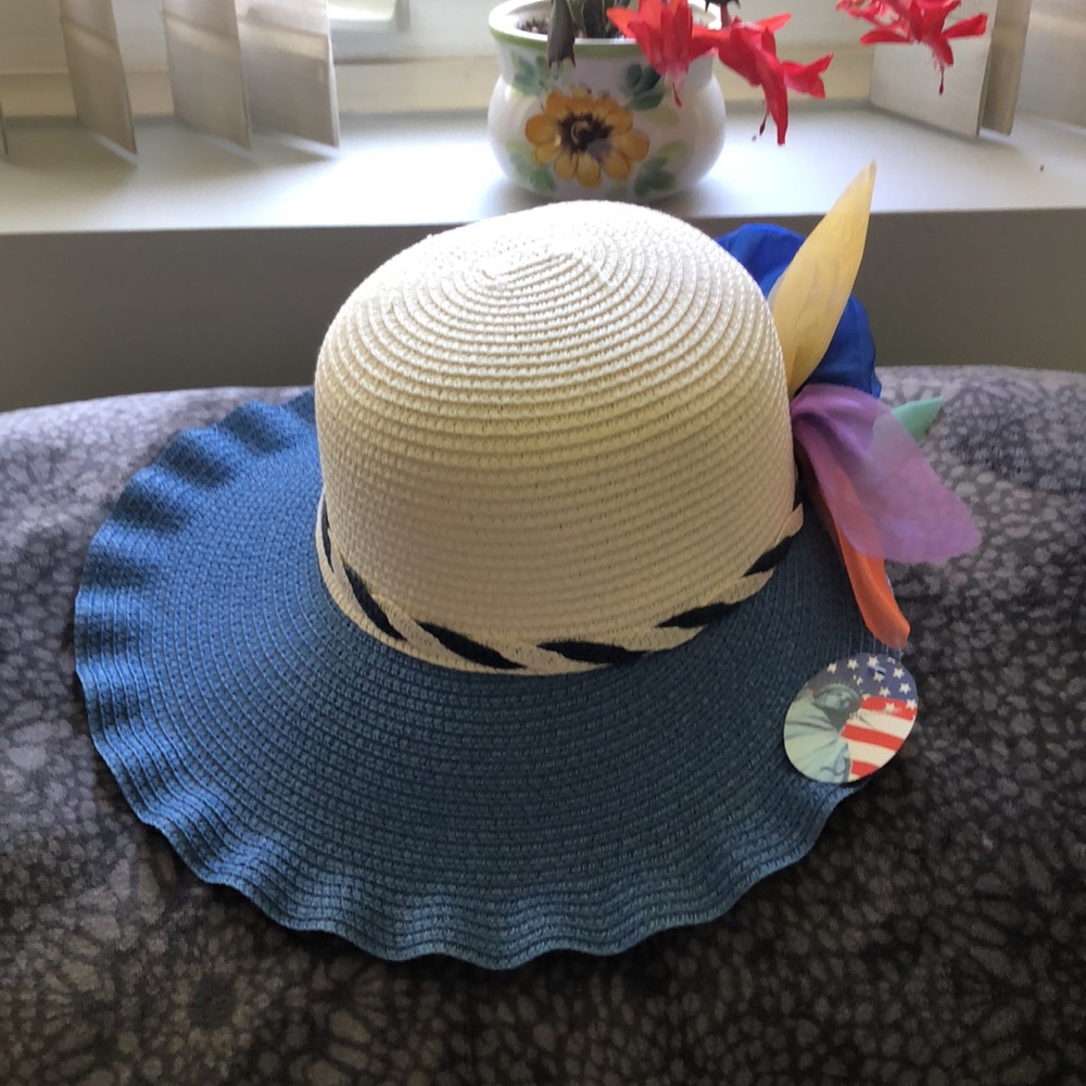 - Ladies Summer Hat